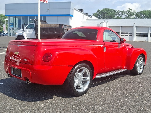 used 2004 Chevrolet SSR car, priced at $24,950