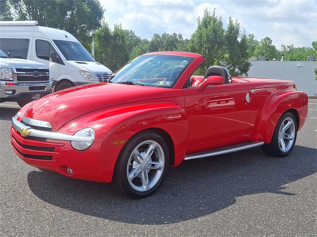 used 2004 Chevrolet SSR car, priced at $24,950