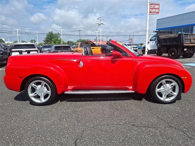 used 2004 Chevrolet SSR car, priced at $24,950