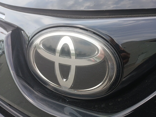 used 2018 Toyota RAV4 car, priced at $19,473