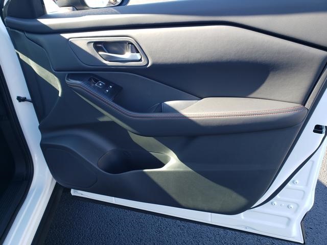 new 2026 Nissan Rogue car, priced at $33,950