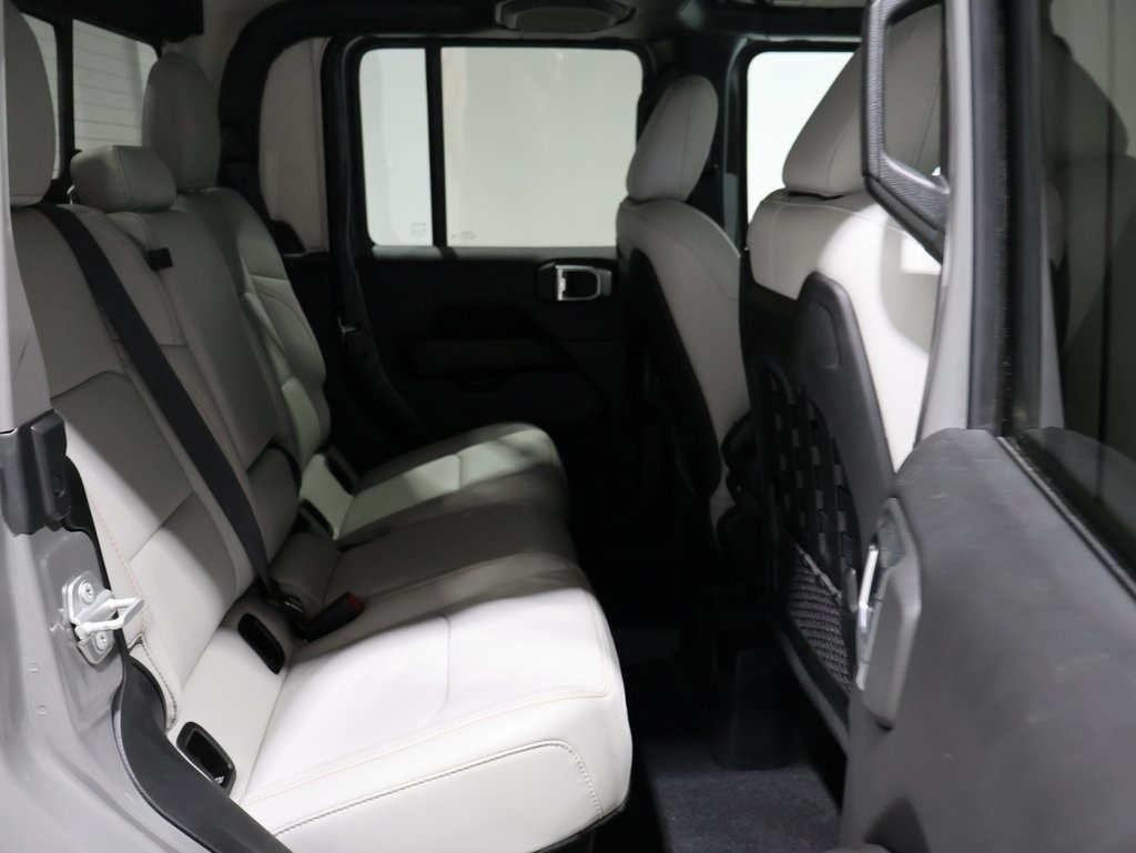 used 2021 Jeep Gladiator car, priced at $33,500