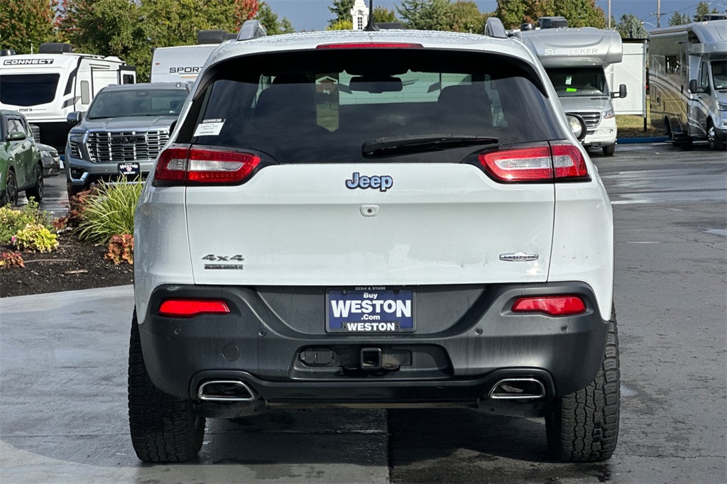 used 2015 Jeep Cherokee car, priced at $10,995