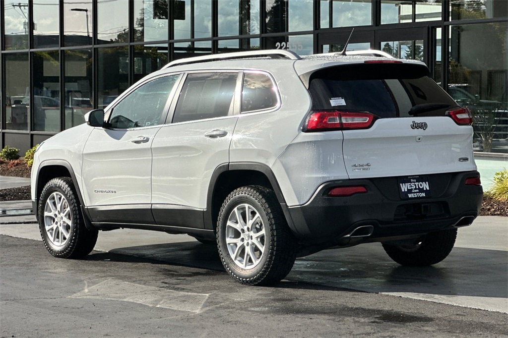 used 2015 Jeep Cherokee car, priced at $10,995
