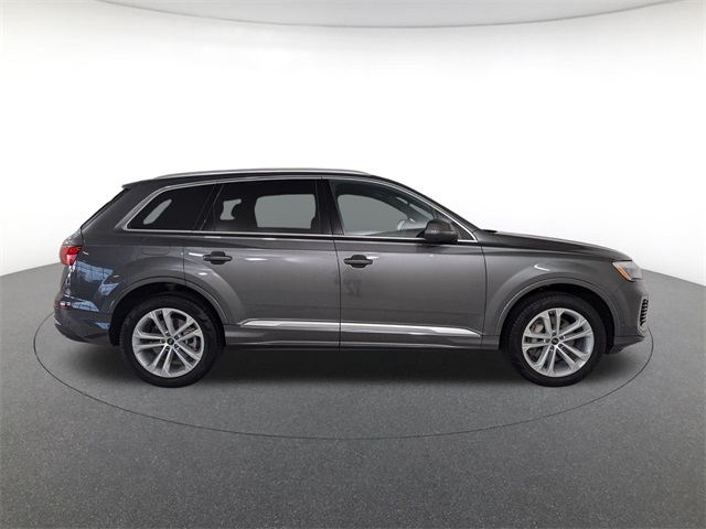 used 2025 Audi Q7 car, priced at $57,981
