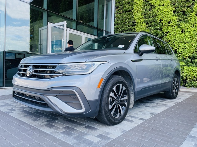 used 2024 Volkswagen Tiguan car, priced at $25,900