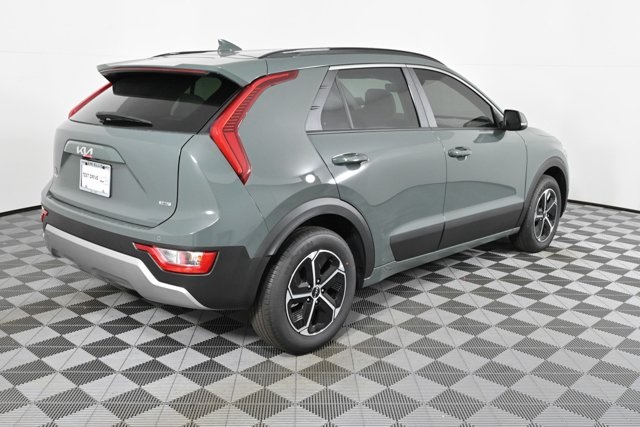 new 2025 Kia Niro car, priced at $31,427