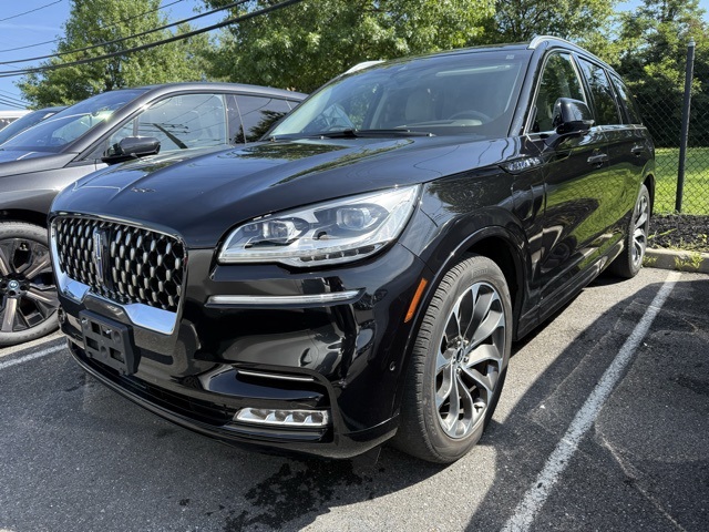 used 2022 Lincoln Aviator Plug-In Hybrid car, priced at $41,971