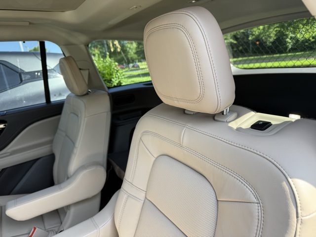 used 2022 Lincoln Aviator Plug-In Hybrid car, priced at $41,971