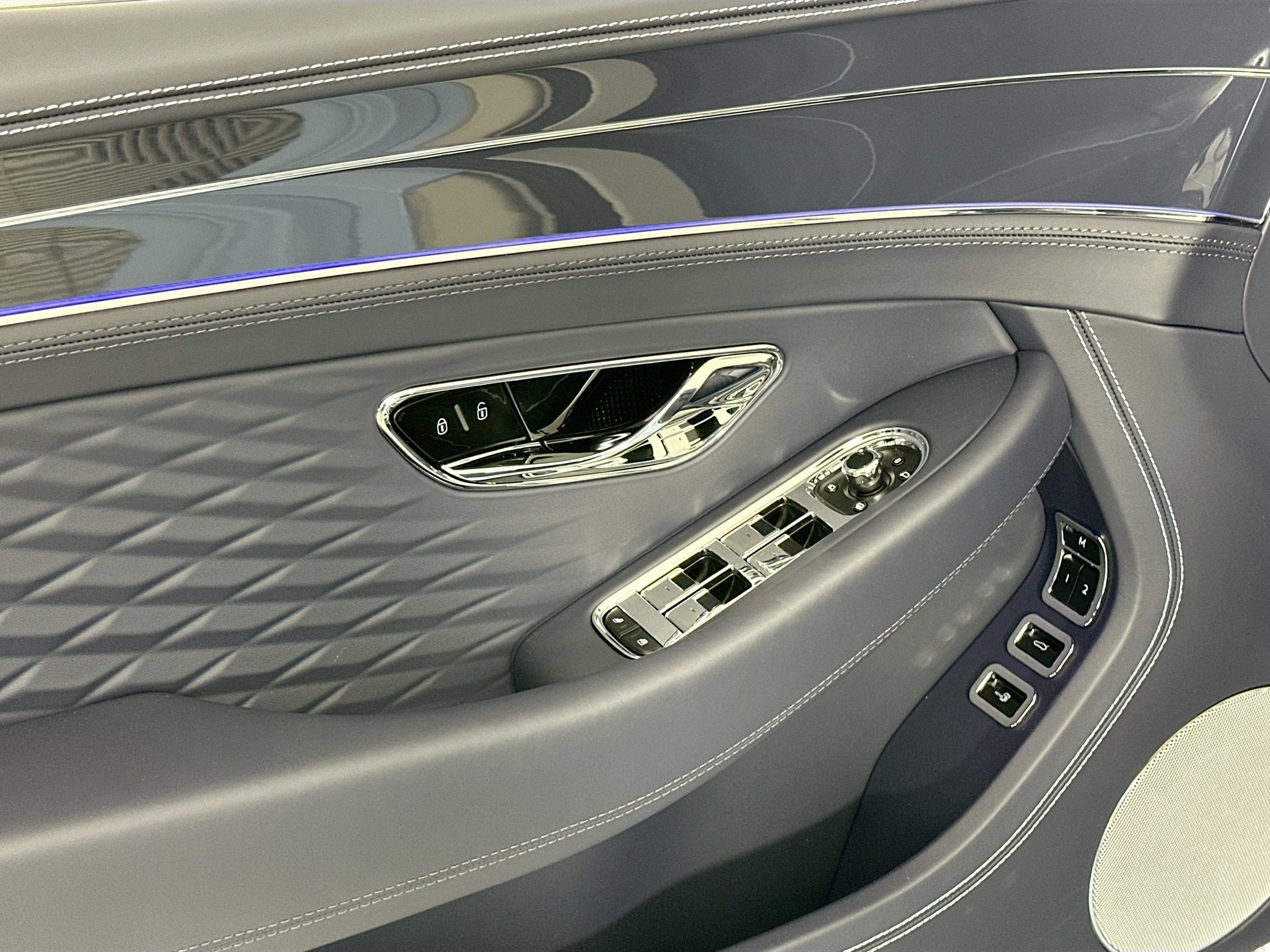 new 2026 Bentley Continental GTC car