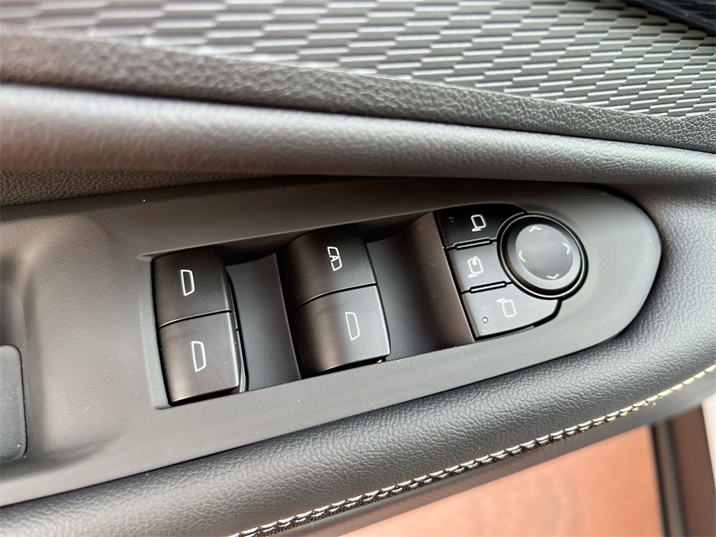 new 2025 Chevrolet Blazer EV car, priced at $43,789