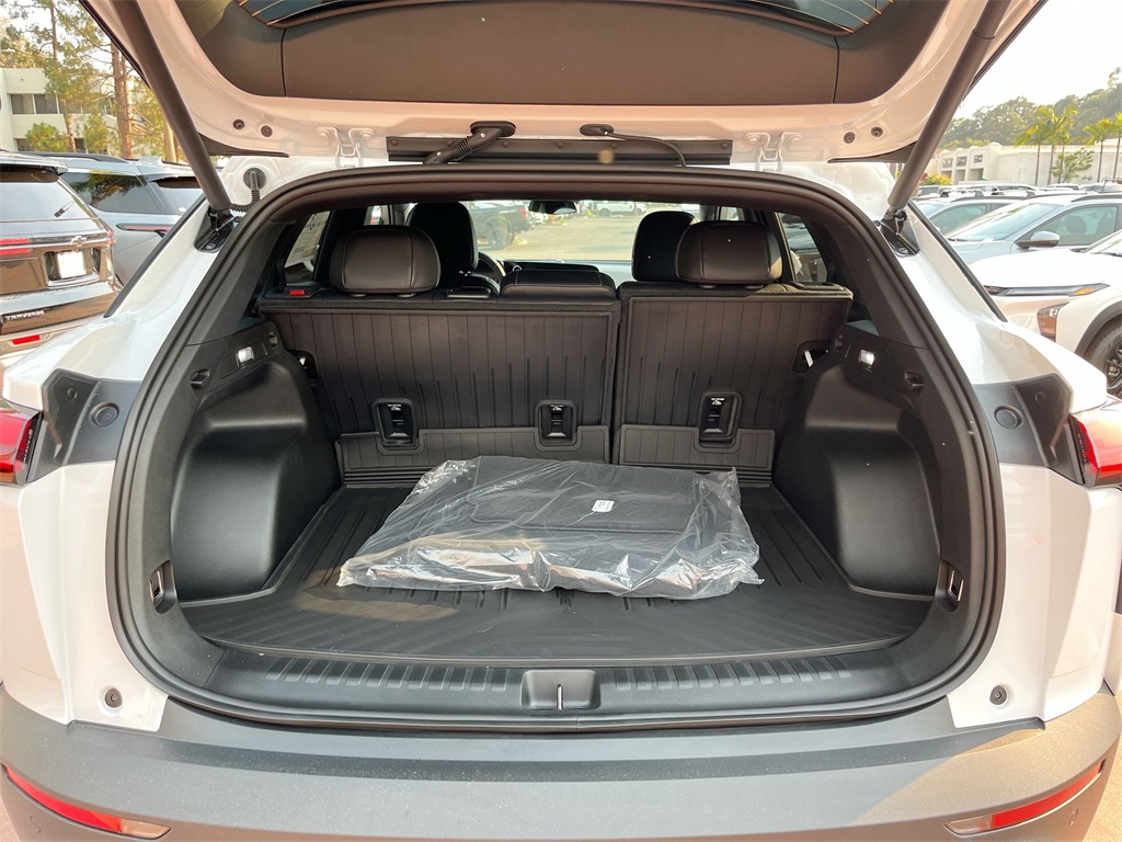 new 2025 Chevrolet Blazer EV car, priced at $43,789