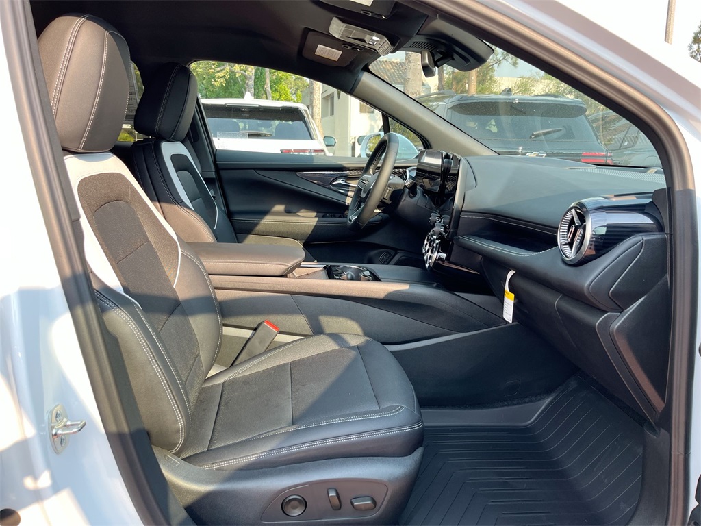 new 2025 Chevrolet Blazer EV car, priced at $43,789