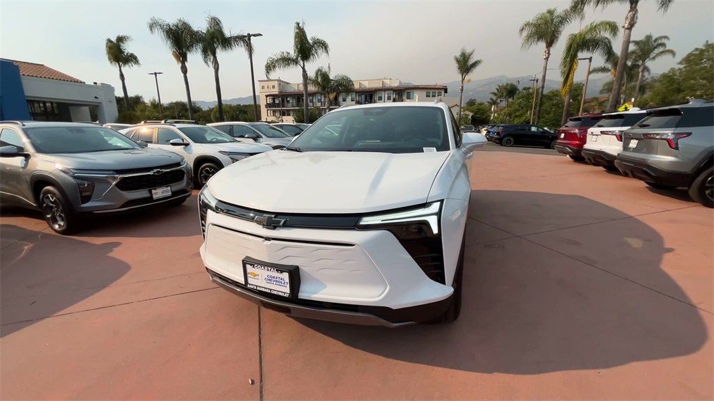 new 2025 Chevrolet Blazer EV car, priced at $43,789