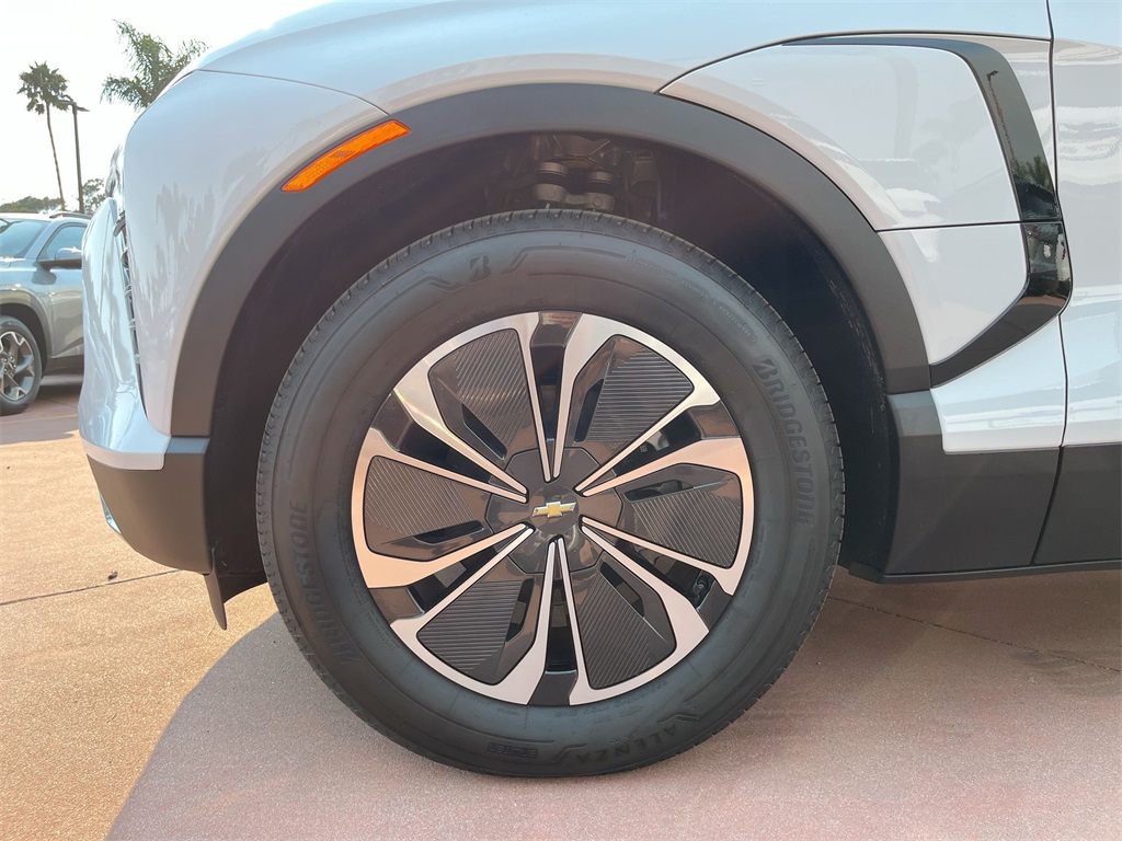 new 2025 Chevrolet Blazer EV car, priced at $43,789