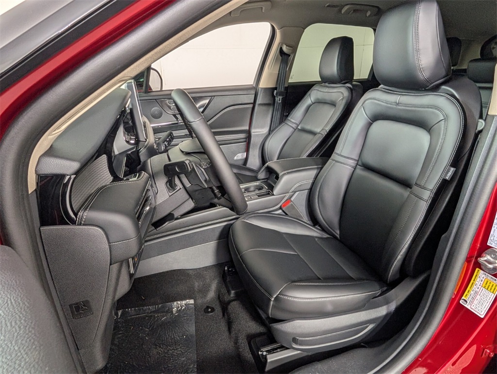 new 2025 Lincoln Corsair car, priced at $41,021