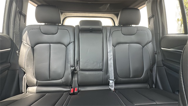 new 2025 Jeep Grand Cherokee car, priced at $45,025