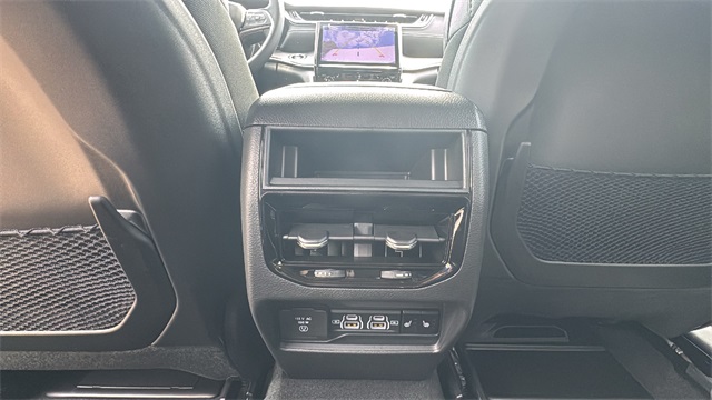 new 2025 Jeep Grand Cherokee car, priced at $45,025