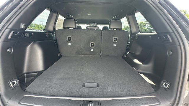 new 2025 Jeep Grand Cherokee car, priced at $45,025