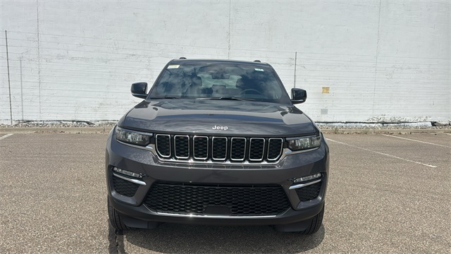 new 2025 Jeep Grand Cherokee car, priced at $45,025