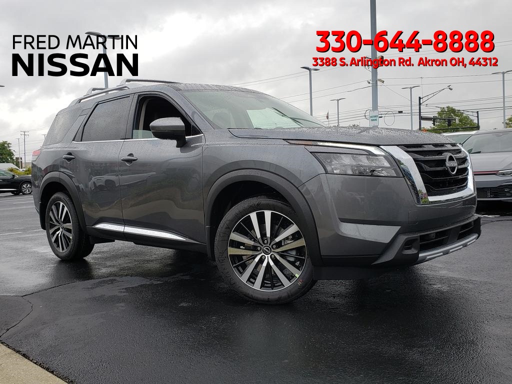 new 2025 Nissan Pathfinder car, priced at $50,406