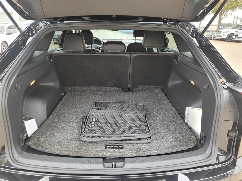 used 2023 Volkswagen Atlas Cross Sport car, priced at $24,587