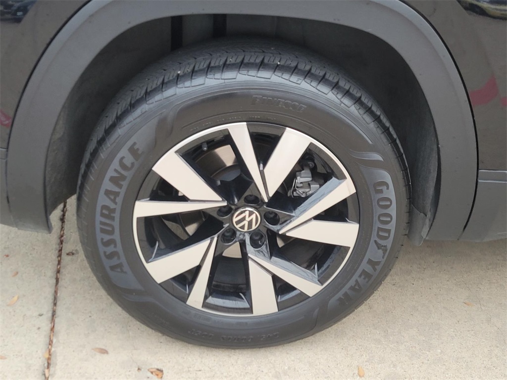 used 2023 Volkswagen Atlas Cross Sport car, priced at $24,587