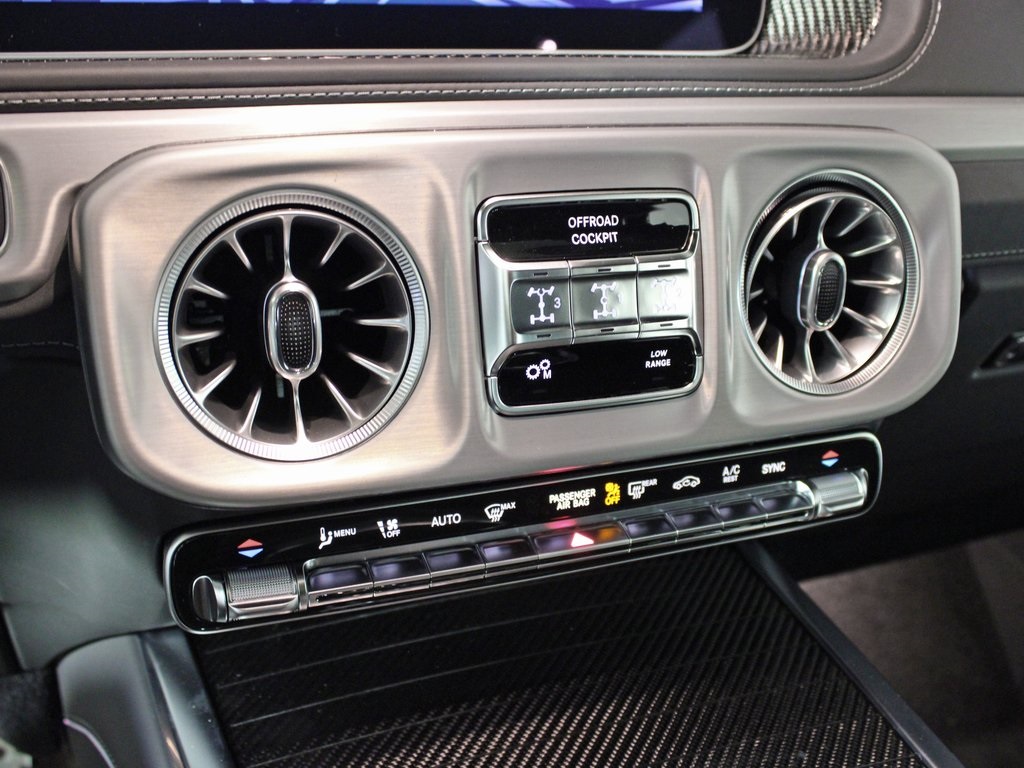 new 2025 Mercedes-Benz G-Class car, priced at $210,185
