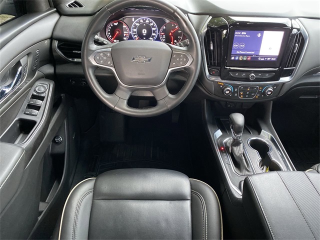 used 2023 Chevrolet Traverse car, priced at $35,936