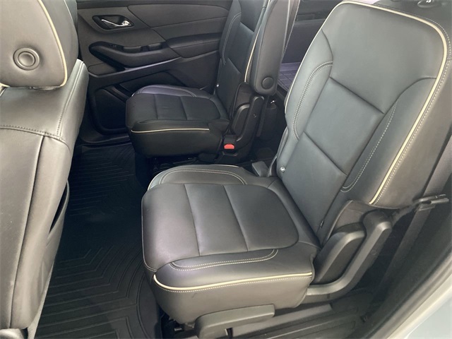used 2023 Chevrolet Traverse car, priced at $35,936