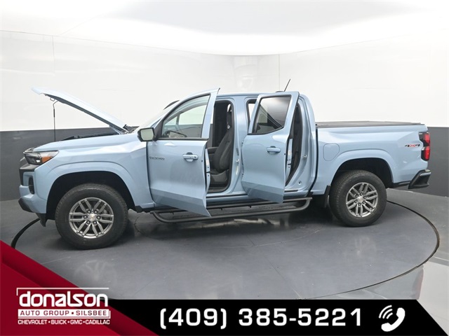 new 2025 Chevrolet Colorado car, priced at $43,500