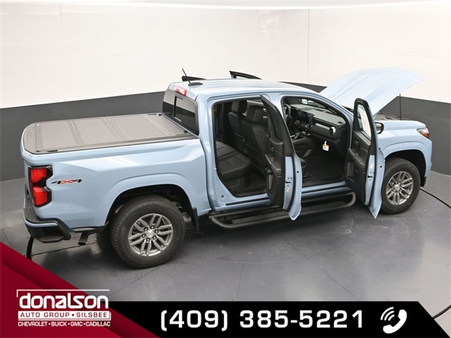 new 2025 Chevrolet Colorado car, priced at $43,500
