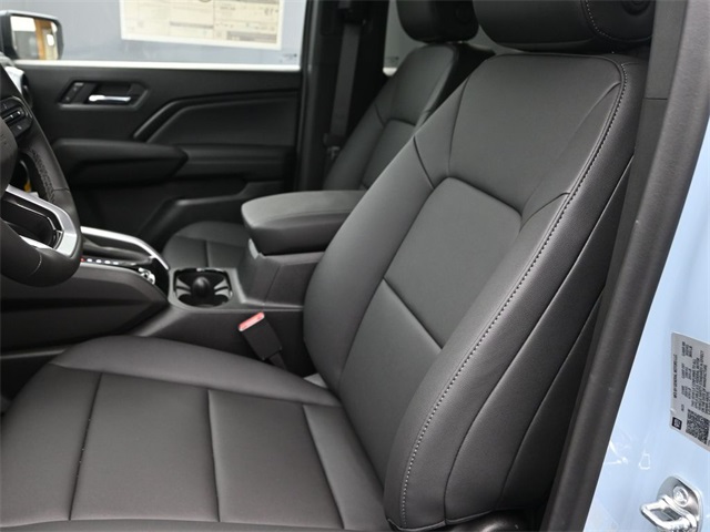 new 2025 Chevrolet Colorado car, priced at $43,500