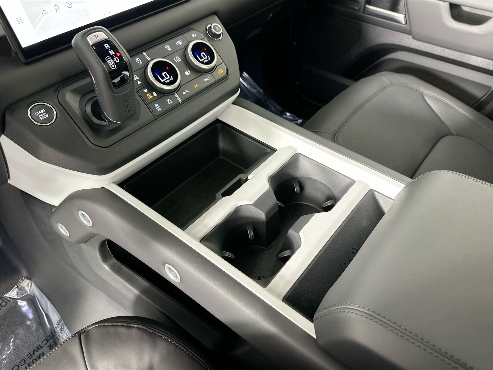new 2025 Land Rover Defender 110 car, priced at $72,983