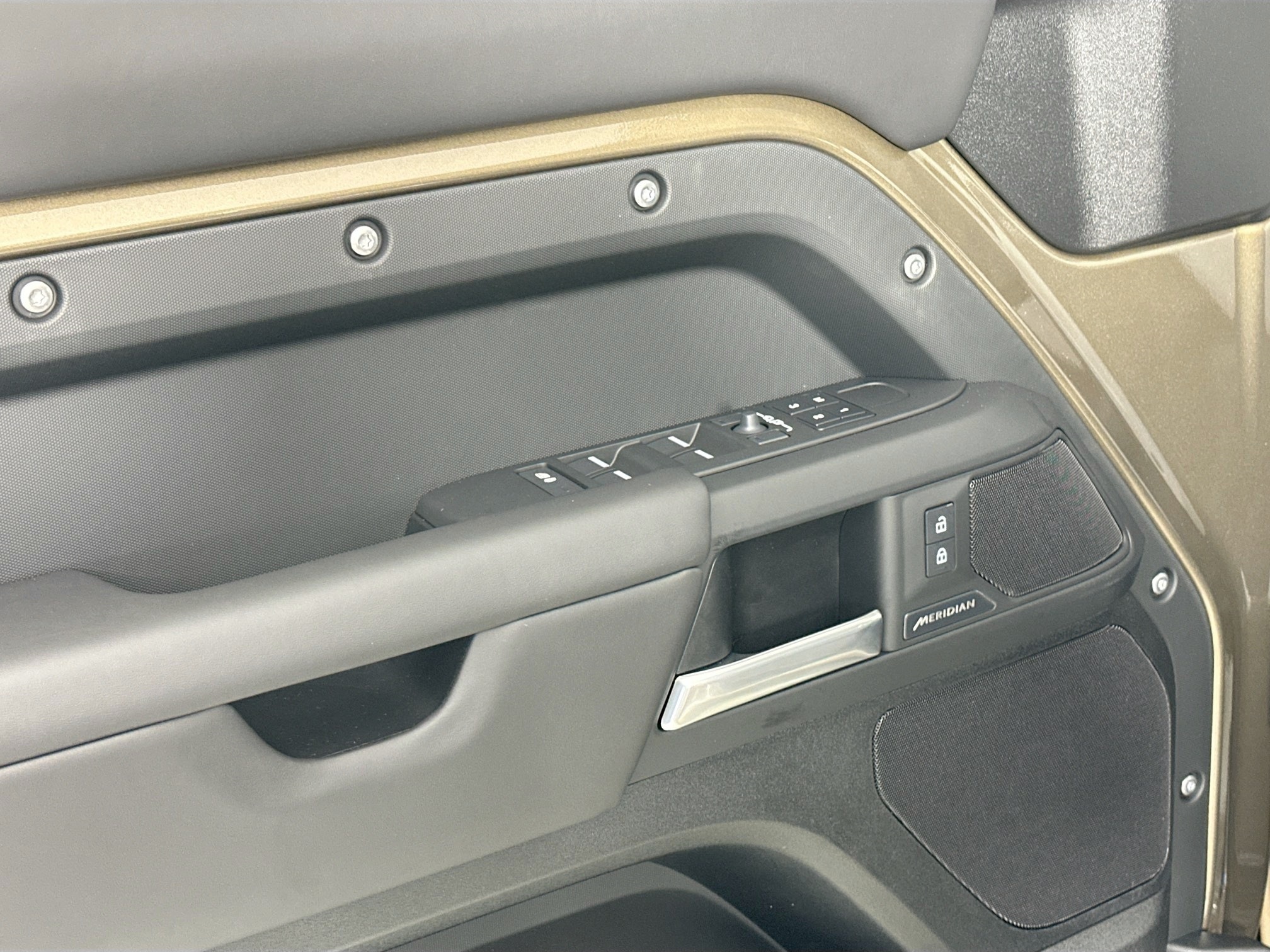 new 2025 Land Rover Defender 110 car, priced at $72,983