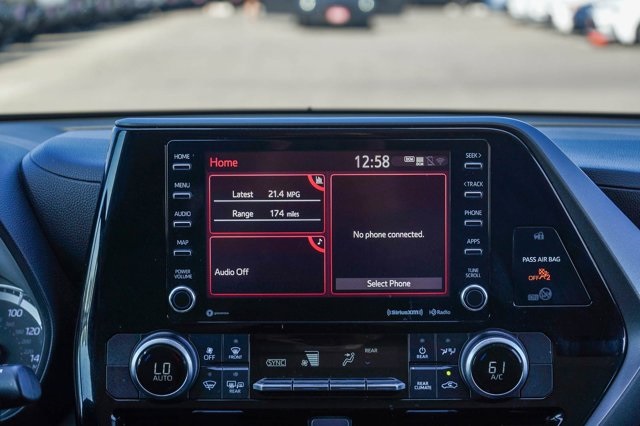 used 2021 Toyota Highlander car, priced at $26,692