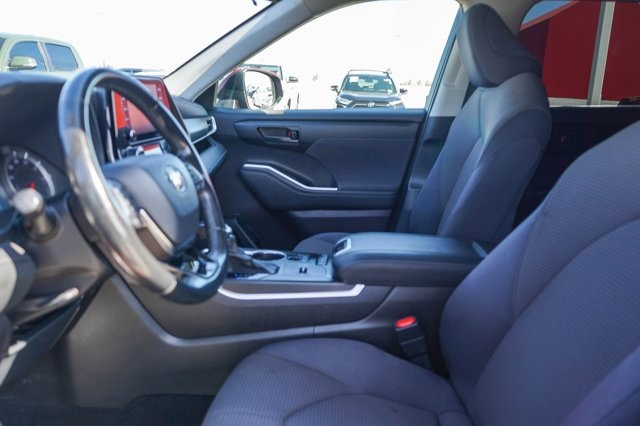 used 2021 Toyota Highlander car, priced at $26,692