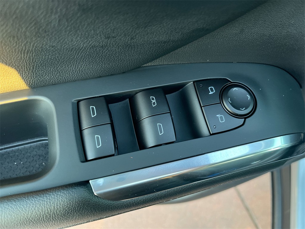 new 2026 Chevrolet Traverse car