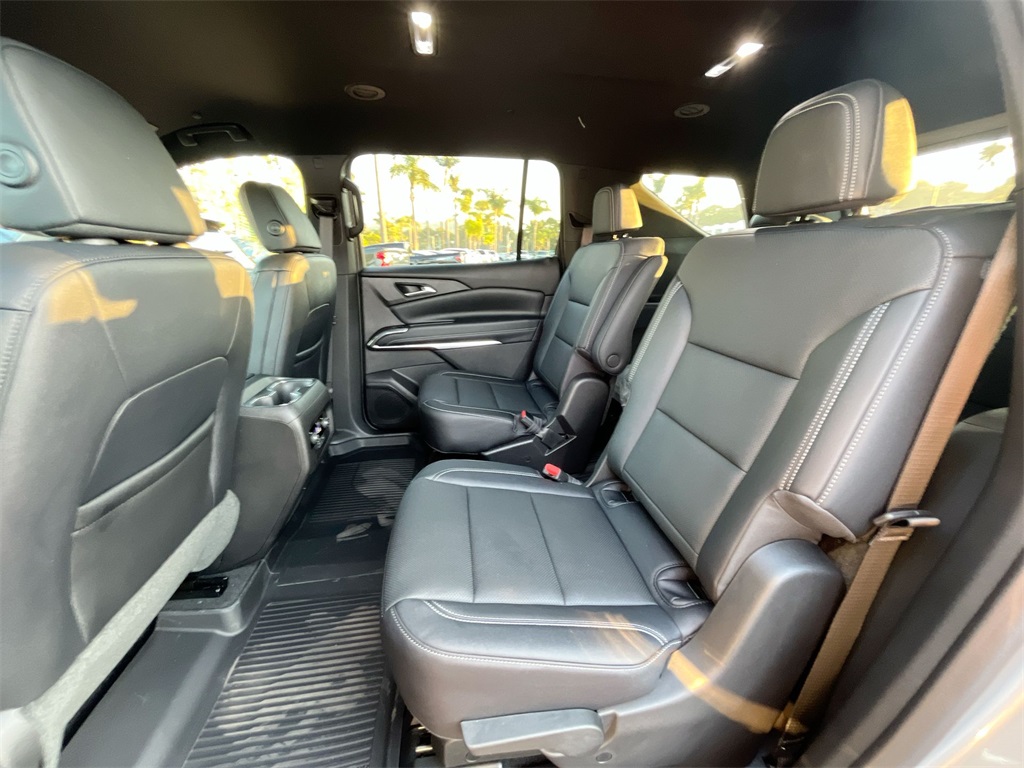 new 2026 Chevrolet Traverse car