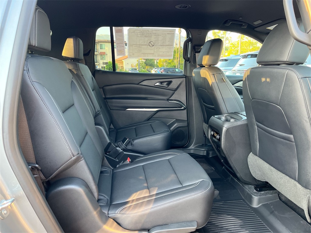 new 2026 Chevrolet Traverse car