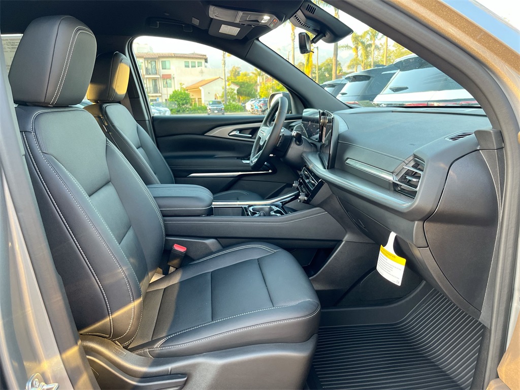new 2026 Chevrolet Traverse car