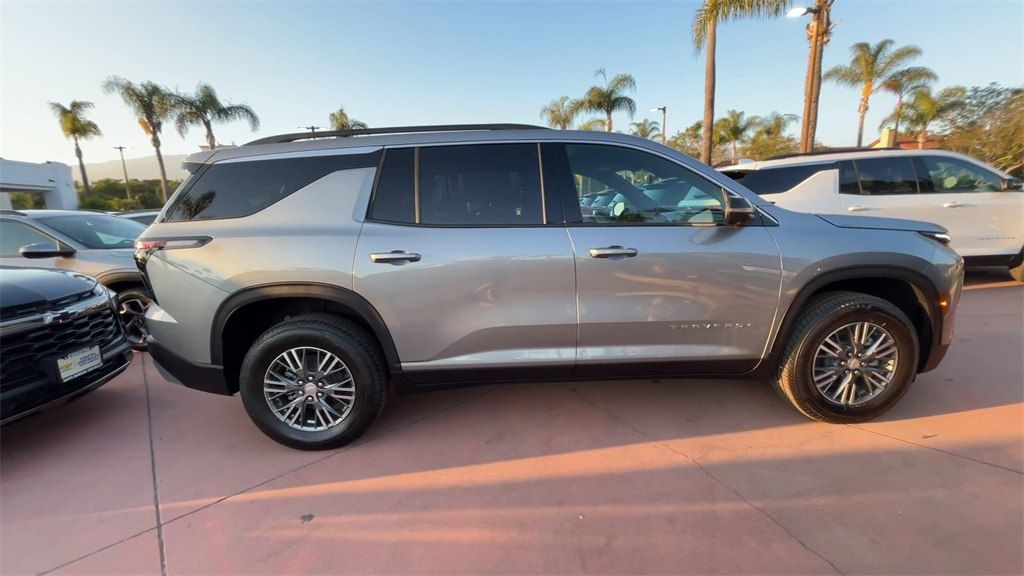 new 2026 Chevrolet Traverse car
