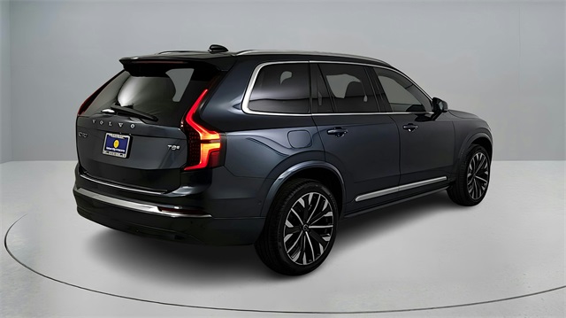 new 2026 Volvo XC90 Plug-In Hybrid car, priced at $81,875