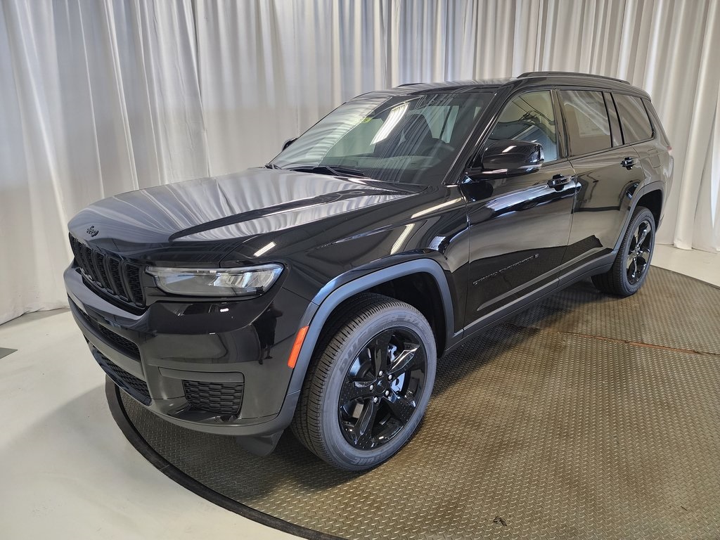 new 2025 Jeep Grand Cherokee L car, priced at $46,712