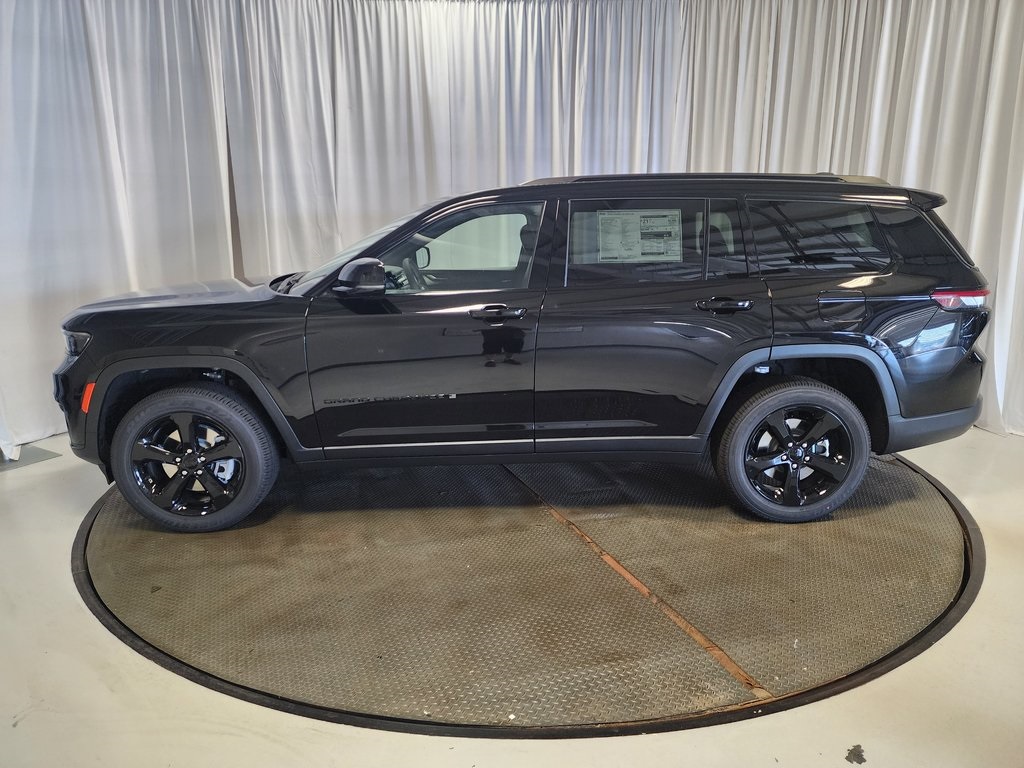 new 2025 Jeep Grand Cherokee L car, priced at $46,712