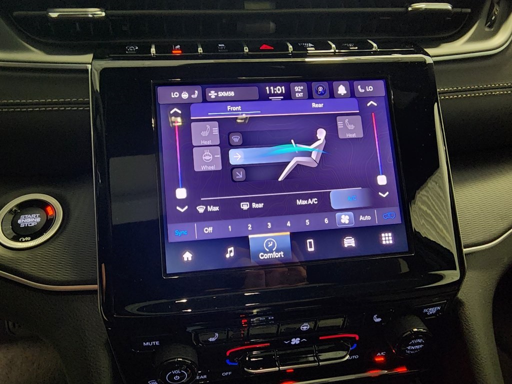 new 2025 Jeep Grand Cherokee L car, priced at $46,712
