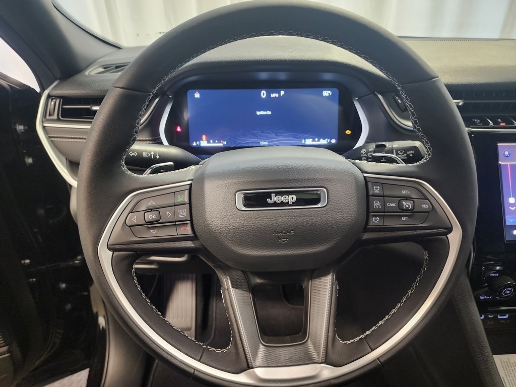 new 2025 Jeep Grand Cherokee L car, priced at $46,712