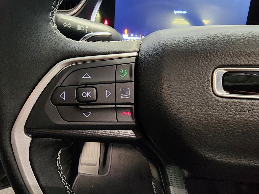 new 2025 Jeep Grand Cherokee L car, priced at $46,712