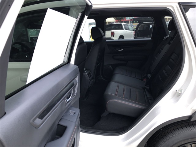 new 2026 Honda CR-V Hybrid car, priced at $40,575