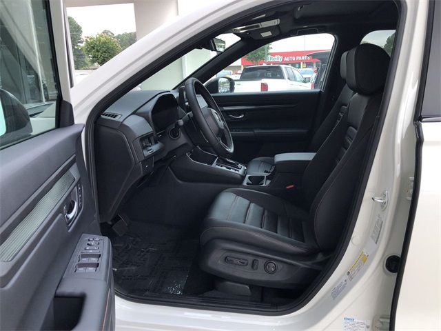 new 2026 Honda CR-V Hybrid car, priced at $40,575